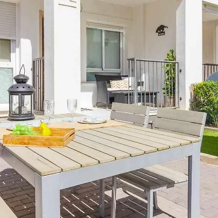 Apartment Pink Vistabella 2 *