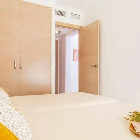 Apartment Pink Vistabella 2 아파트 *