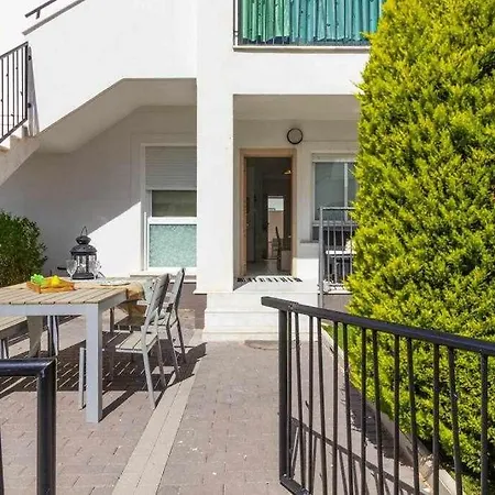 아파트 Apartment Pink Vistabella 2 또레비에하