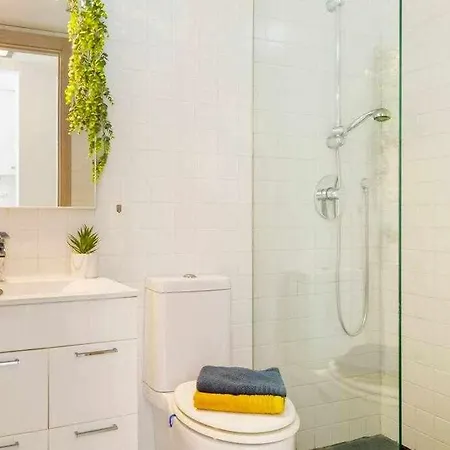 Pink Vistabella I- Winter By The Sea Торевьиа